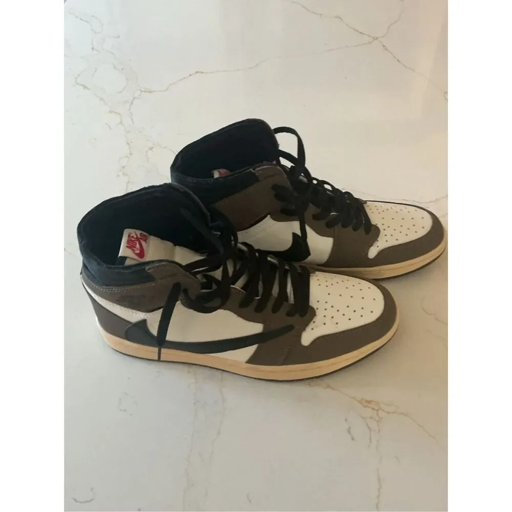 Air Jordan AJ 1 Travis Scott ‘Mocha’High Sz 9.5